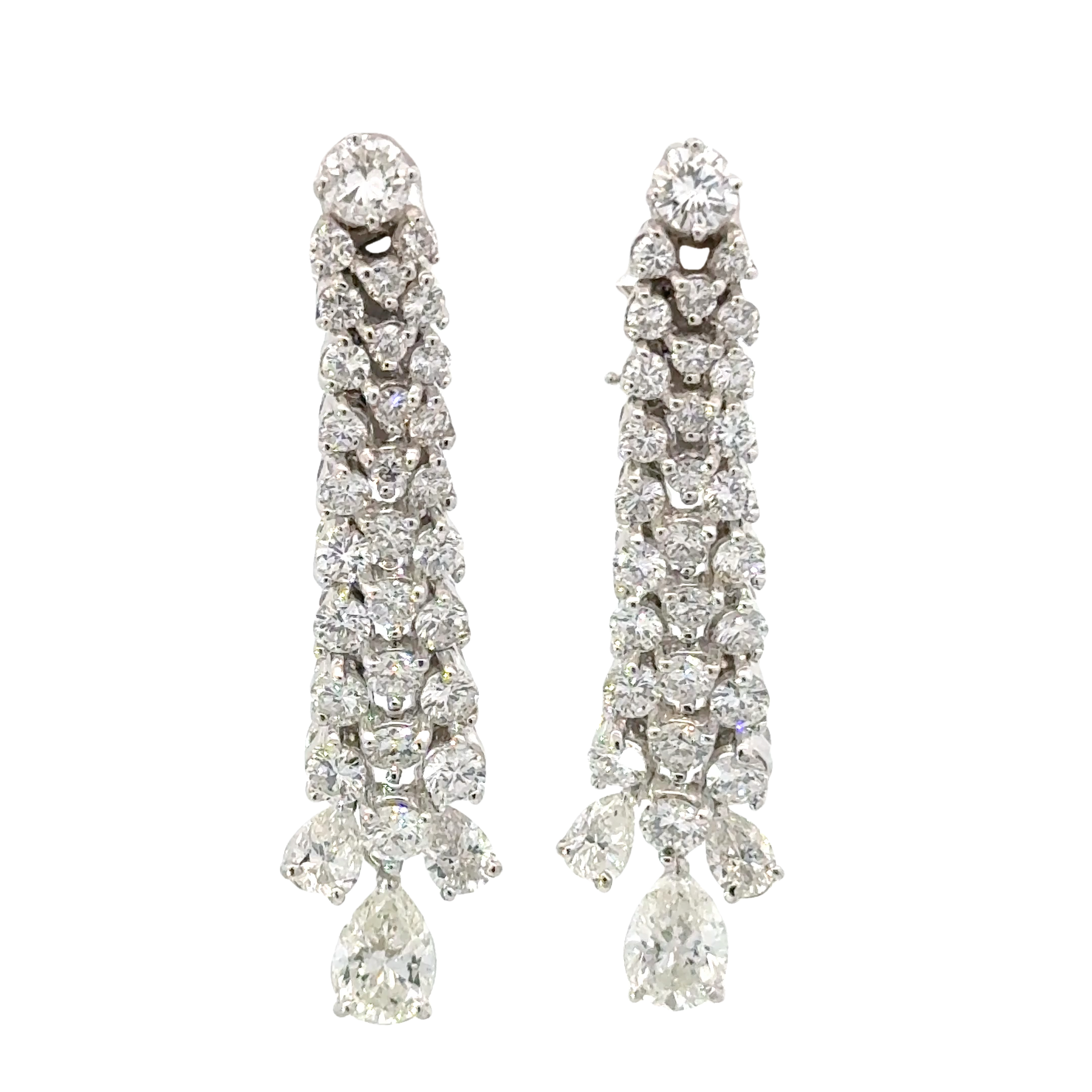 18 KARAT WHITE GOLD AND DIAMOND DROP EARRINGS