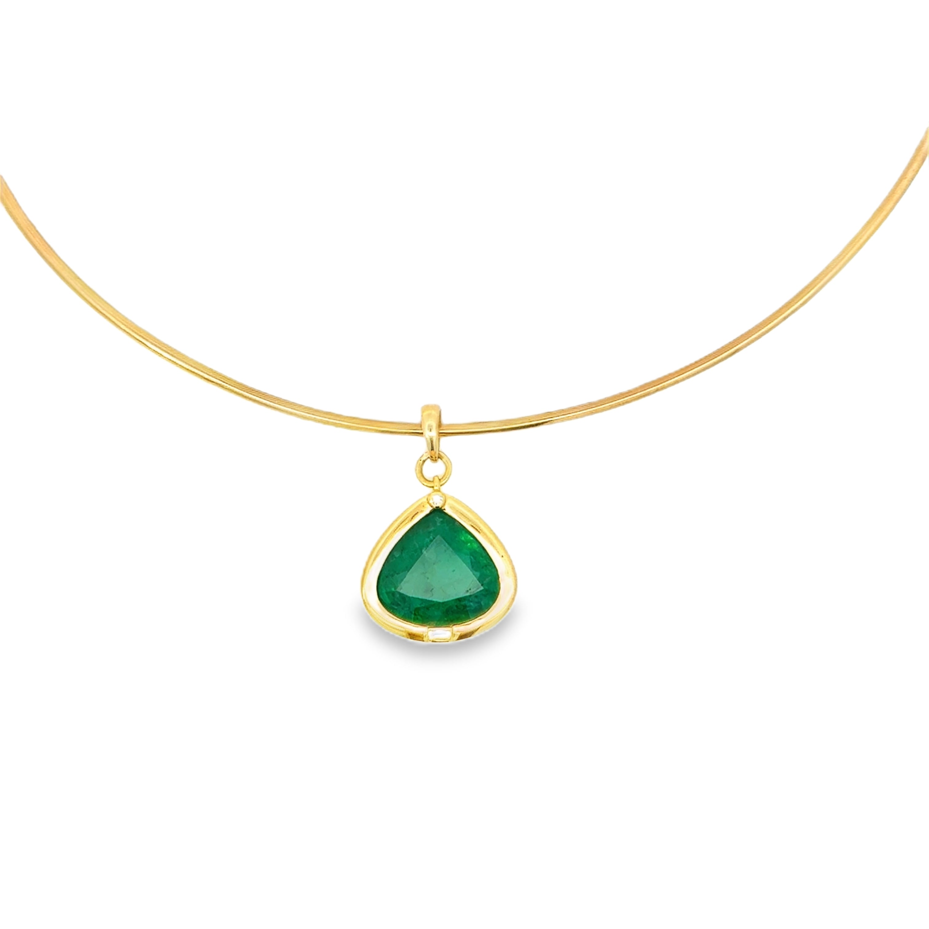 6.24 CARAT EMERALD BEZEL PENDANT