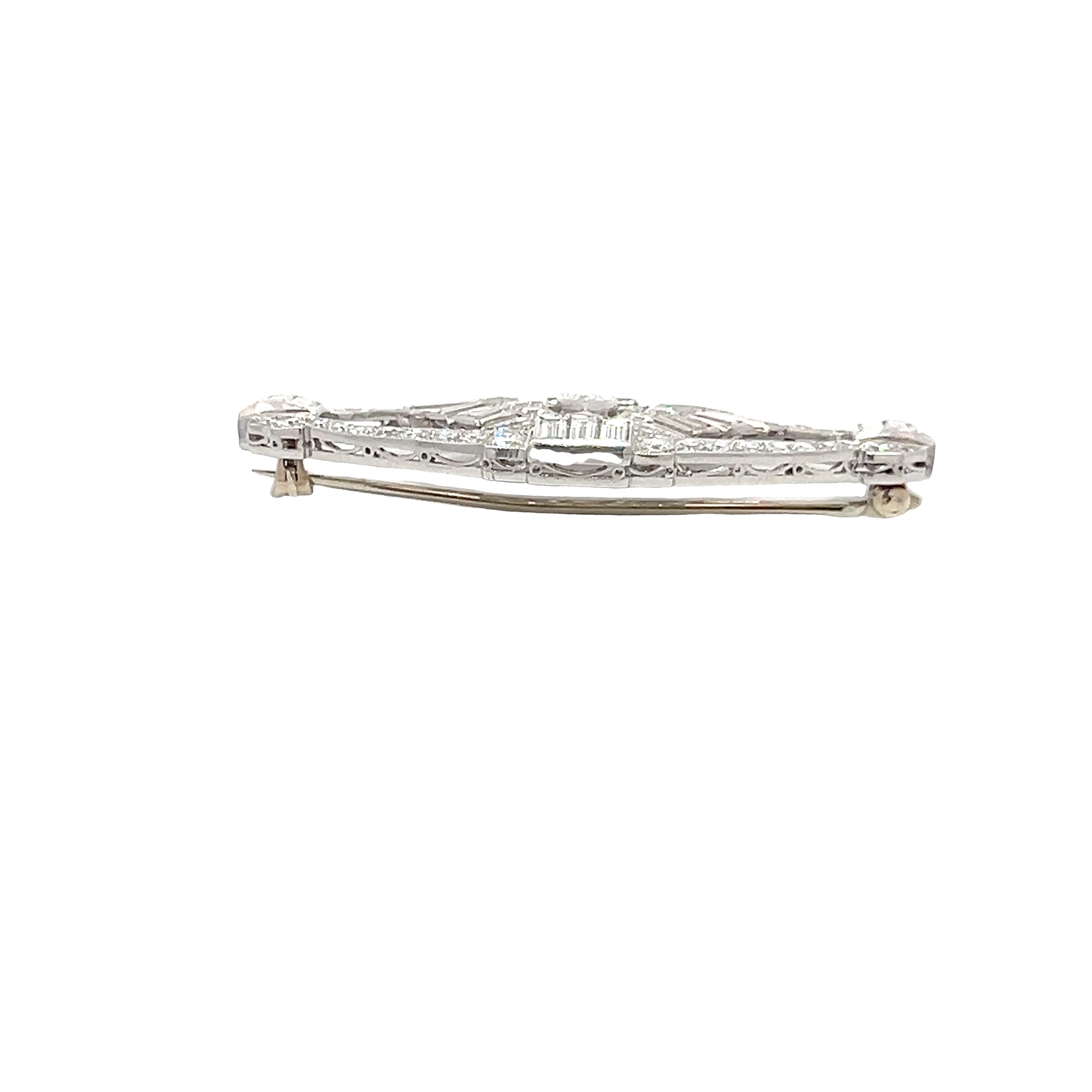PLATINUM AND DIAMOND RETRO BROOCH