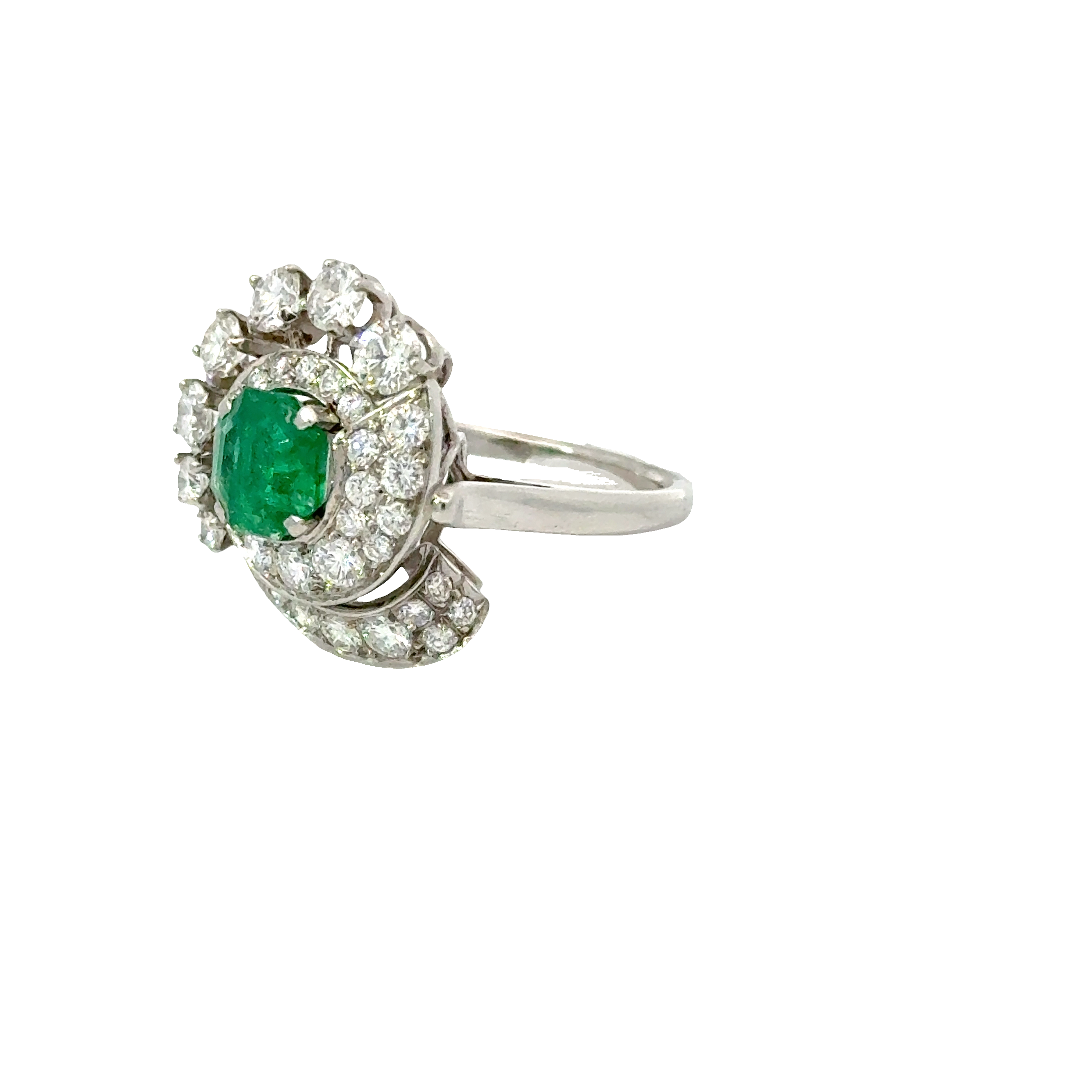 PLATINUM DIAMOND AND EMERALD RETRO COCKTAIL RING