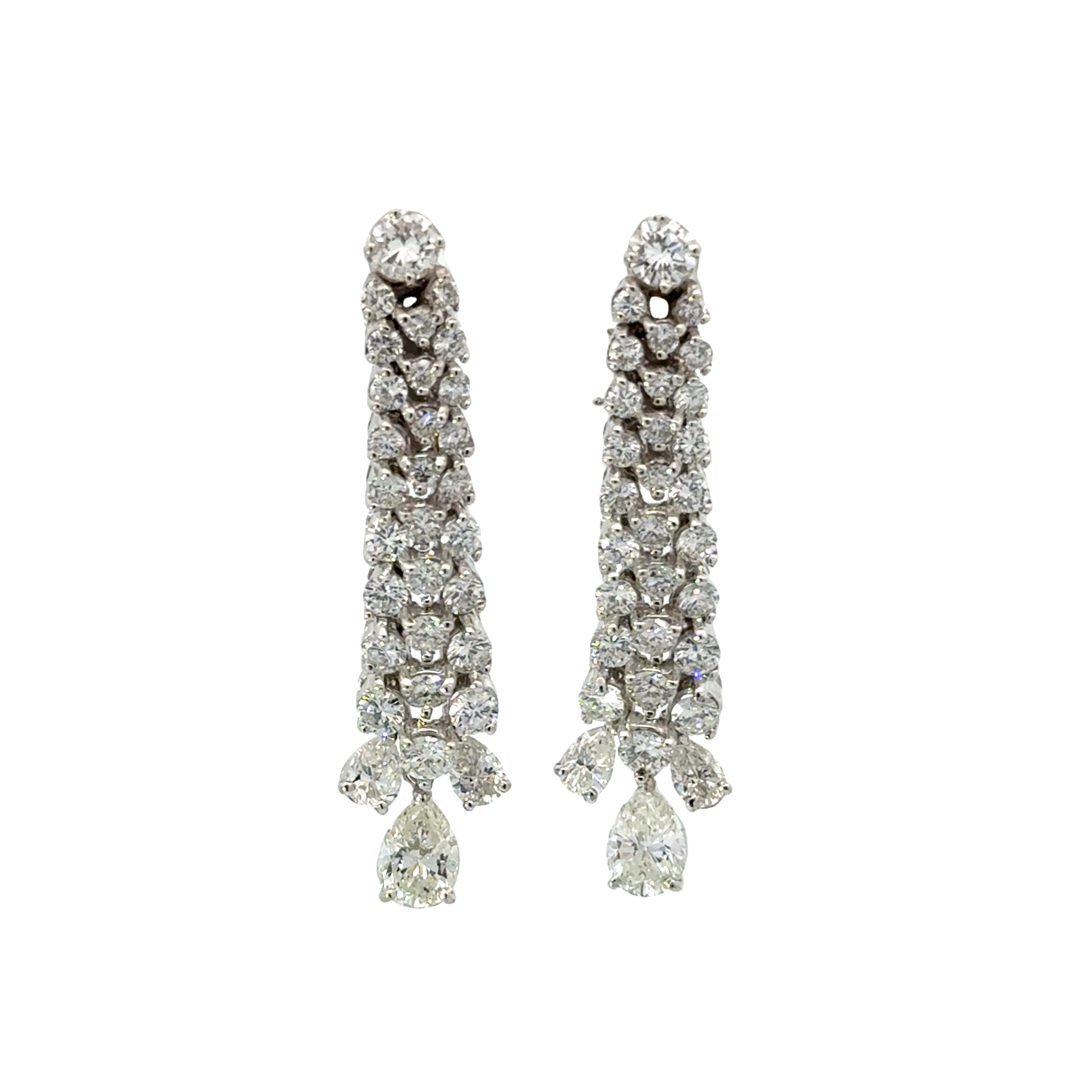 18 KARAT WHITE GOLD AND DIAMOND DROP EARRINGS