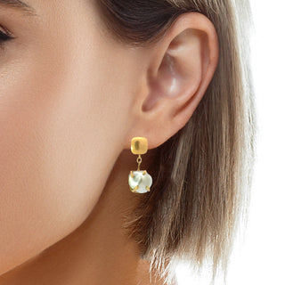 22 KARAT YELLOW GOLD AND CULTURED PEARL EARRINGS