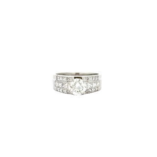 PLATINUM AND 1.28 CARAT DIAMOND RING