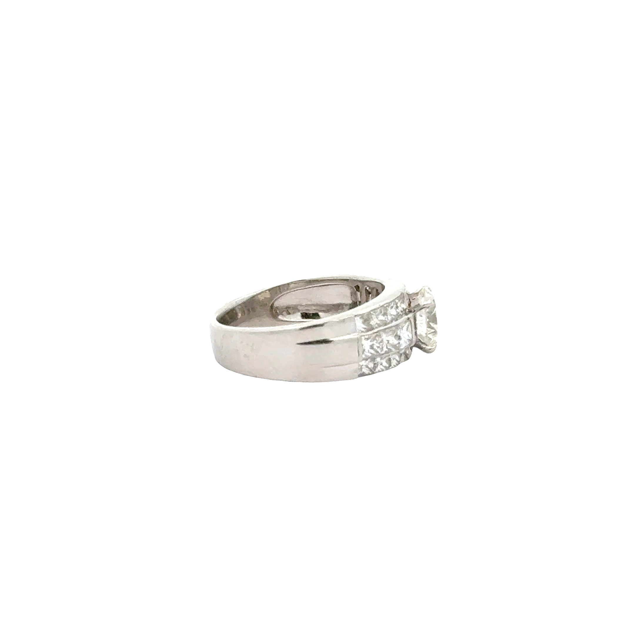 PLATINUM AND 1.28 CARAT DIAMOND RING