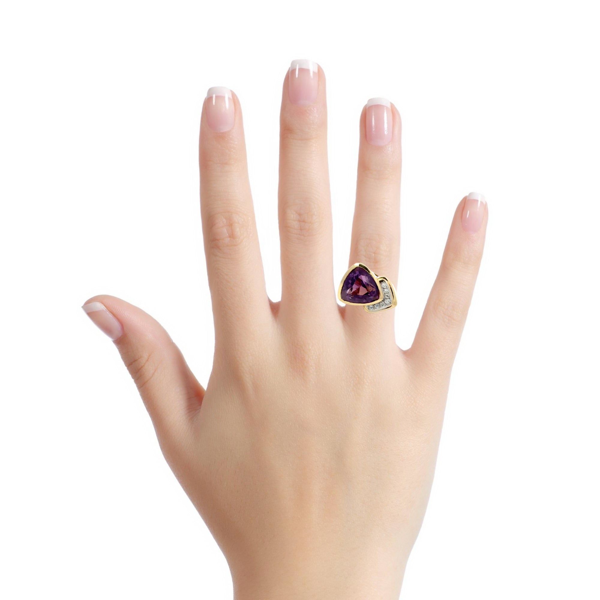14 KARAT YELLOW GOLD AMETHYST AND DIAMOND RING