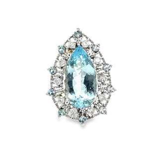 14 KARAT WHITE GOLD AQUAMARINE AND DIAMOND COCKTAIL RING