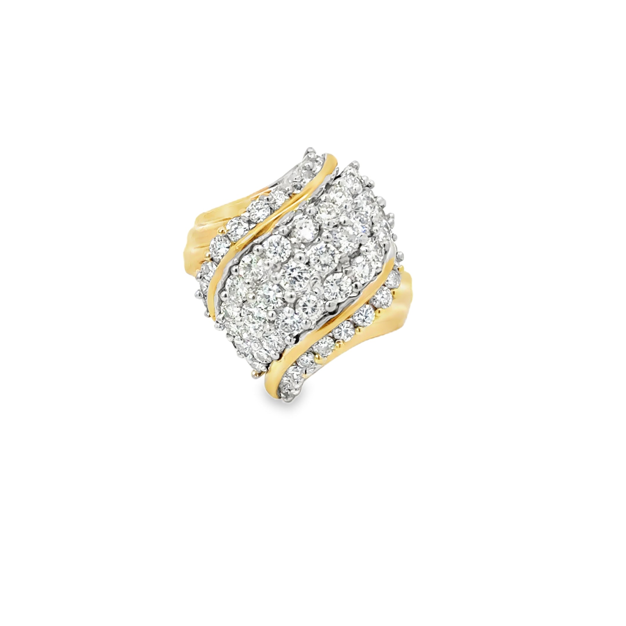 14 KARAT YELLOW GOLD AND DIAMOND RING