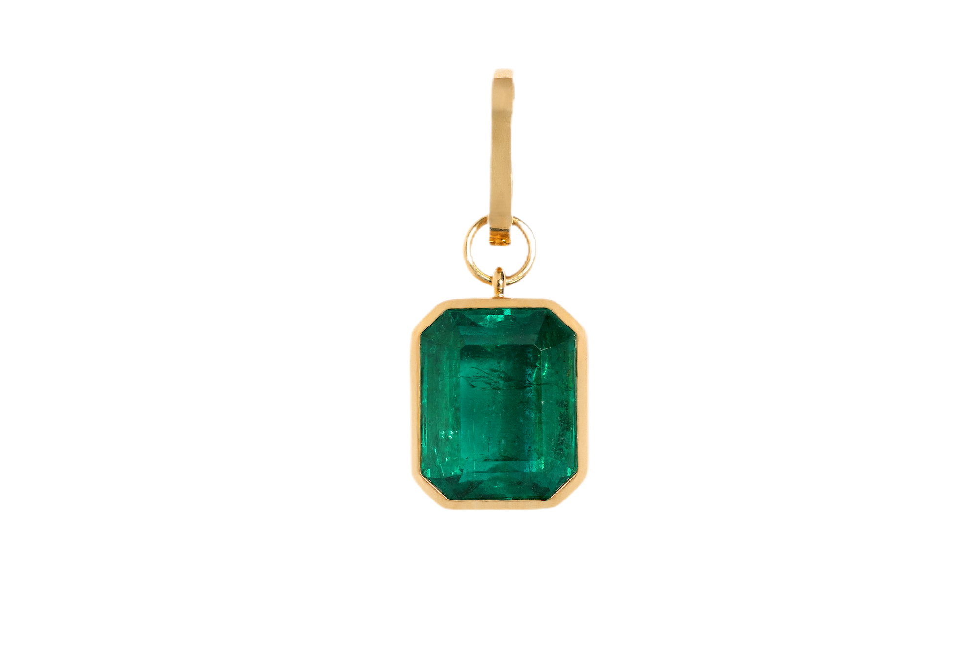 EMERALD CUT BEZEL PENDANT